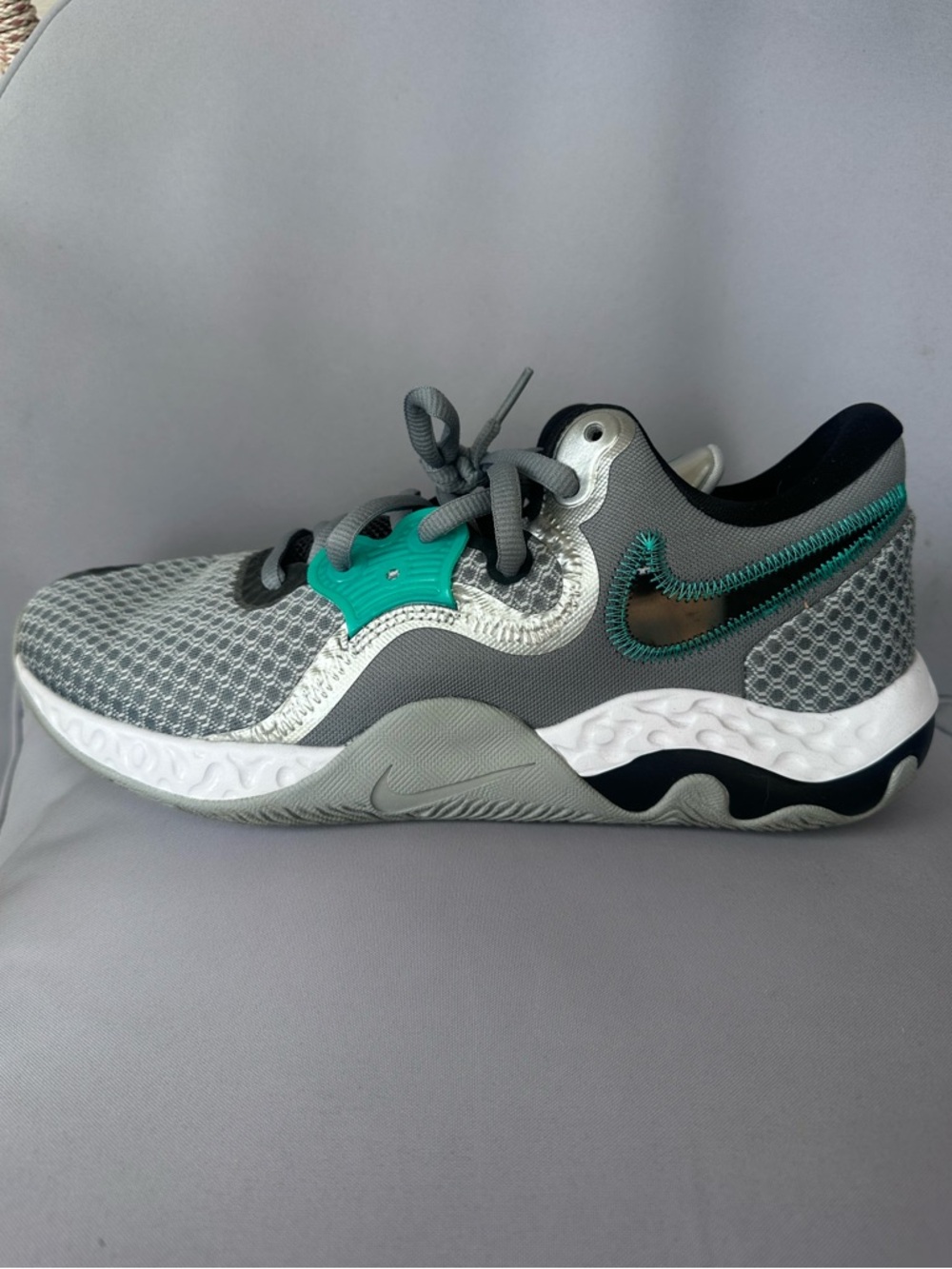 Nike Men’s Grey and Teal Athletic Sneaker